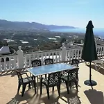 Cerezo فيلة *
