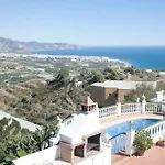 Villa Cerezo *