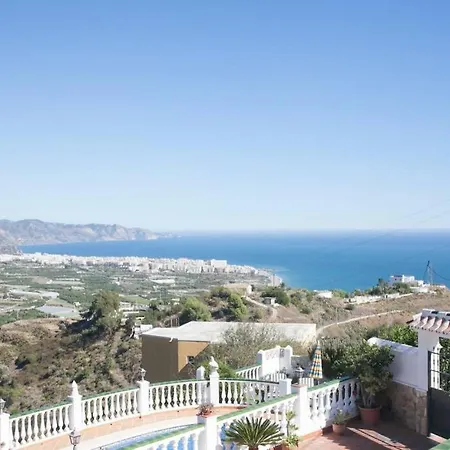 Вилла Cerezo Нерха