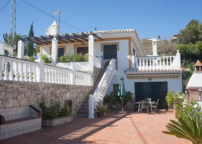 Cerezo Вилла Нерха